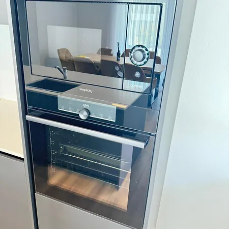 Aurela Apartment *